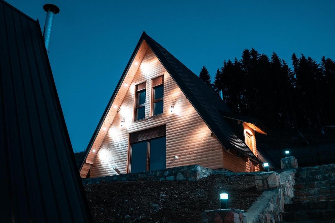 Villa Route Rugove 佩奇 外观 照片